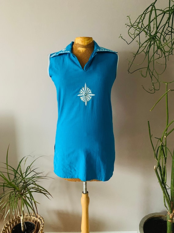 Vintage ladies tank top, sleeveless shirt, blue, h