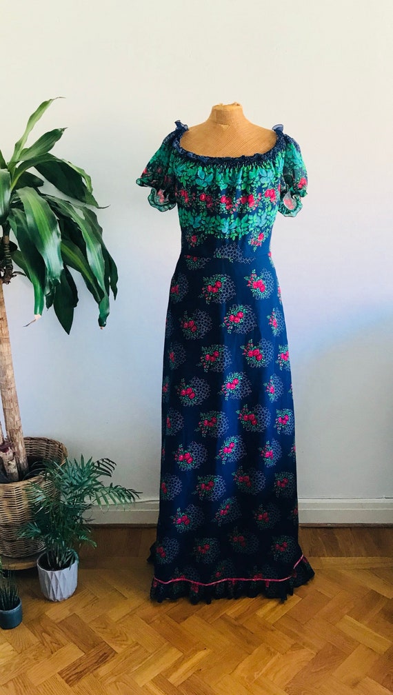 Vintage maxi dress, boho, hippie chic, floral prin