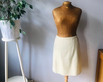 Vintage wool skirt, cream, ivory, lined, pencil