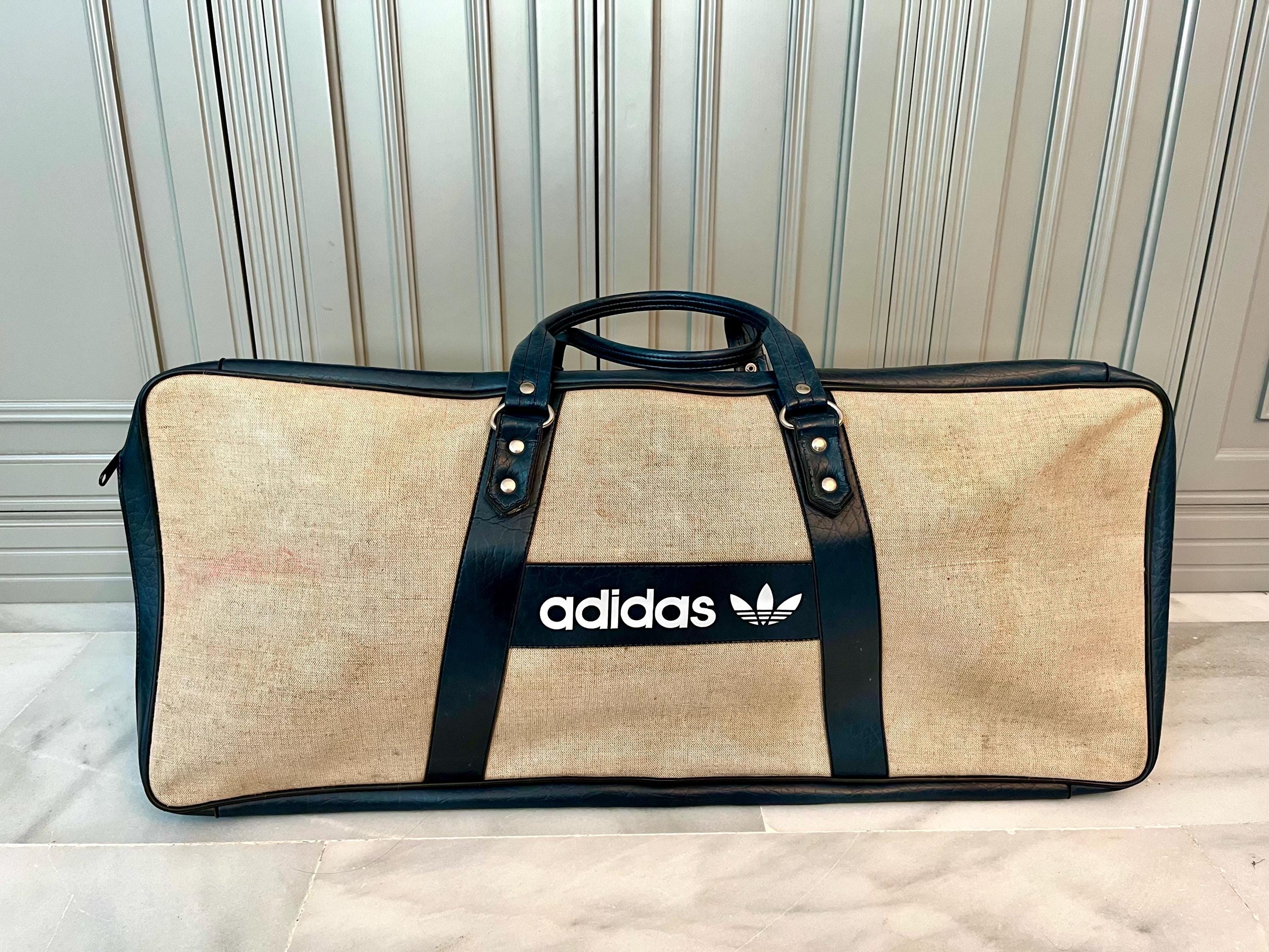 Adidas vintage bag - Etsy 日本