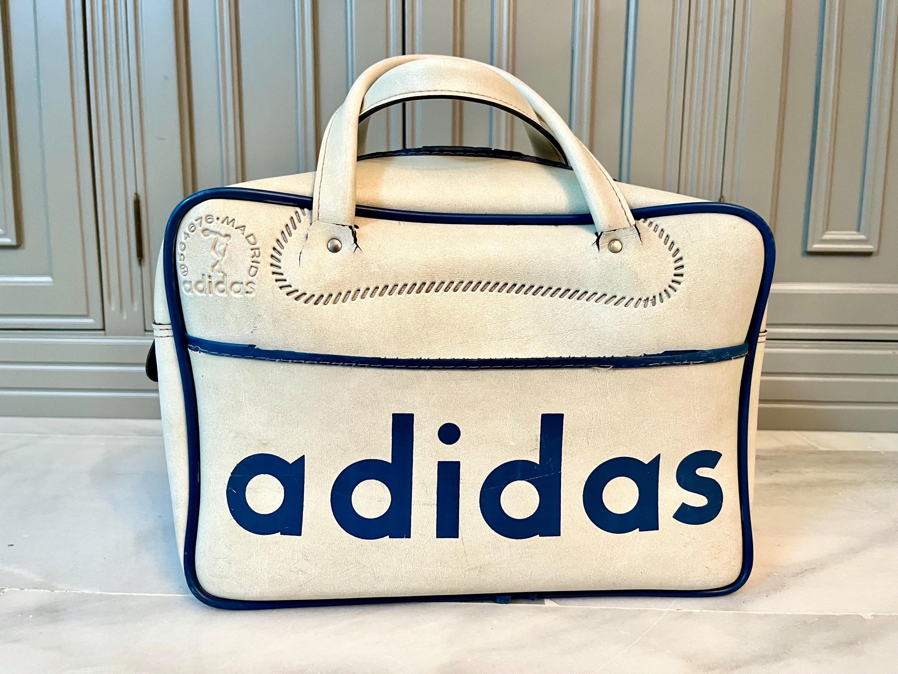 VERY RARE!! Adidas 60's Authentic Vintage Handbag Travel Gym Bag