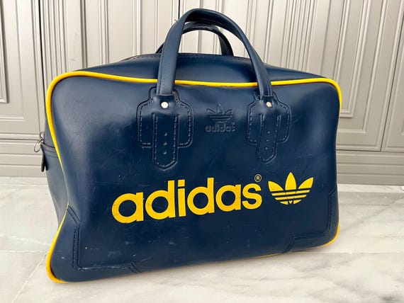 バッグ USA Dead stock 70s Flight Travel Bag Vintage 70's Adidas Deadstock Tennis Bag Very Rare Authentic