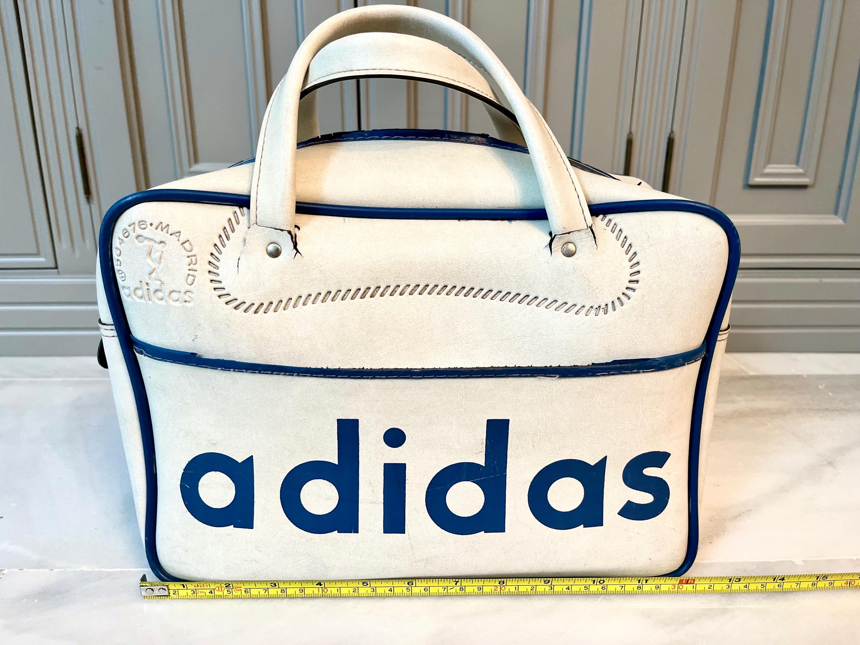 VERY RARE!! Adidas 60's Authentic Vintage Handbag Travel Gym Bag