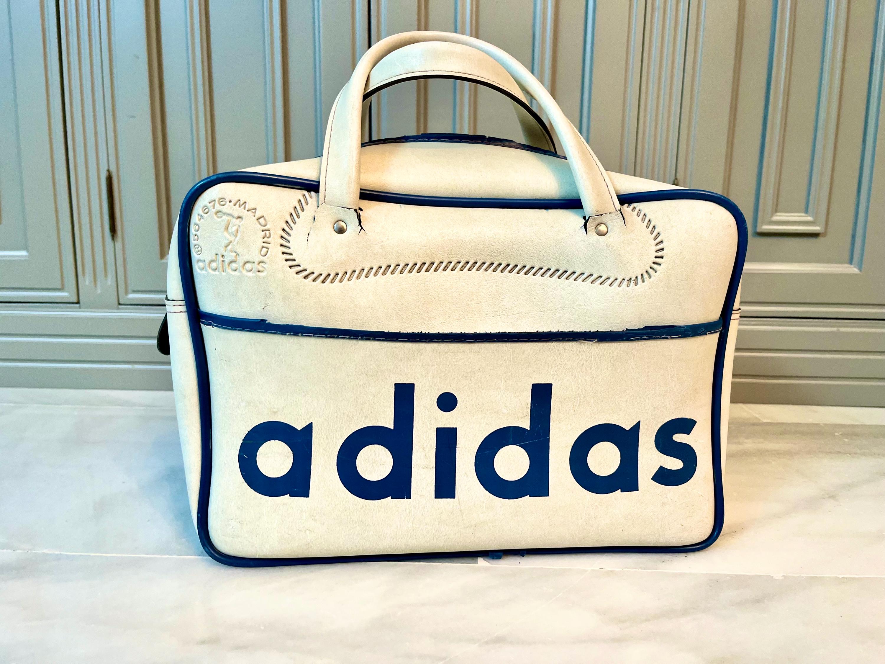 VERY RARE!! Adidas 60's Authentic Vintage Handbag Travel Gym Bag