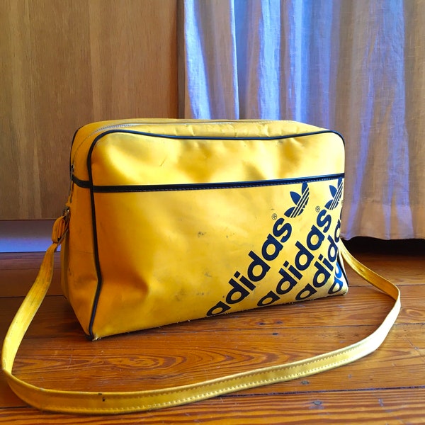 SALE!!Vintage 70’s Adidas shoulder bag yellow travel bag gym authentic original Deadstock sport bag Made in Yugoslavia