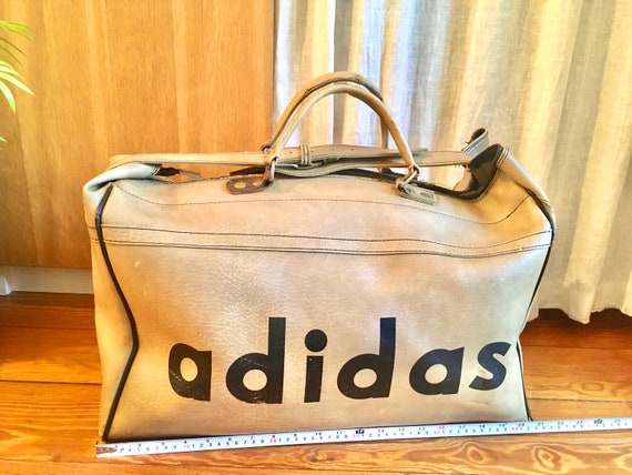 ういvintage adidas originals Boston bag ういvintage adidas originals Boston bag Adidas Originals Boston
