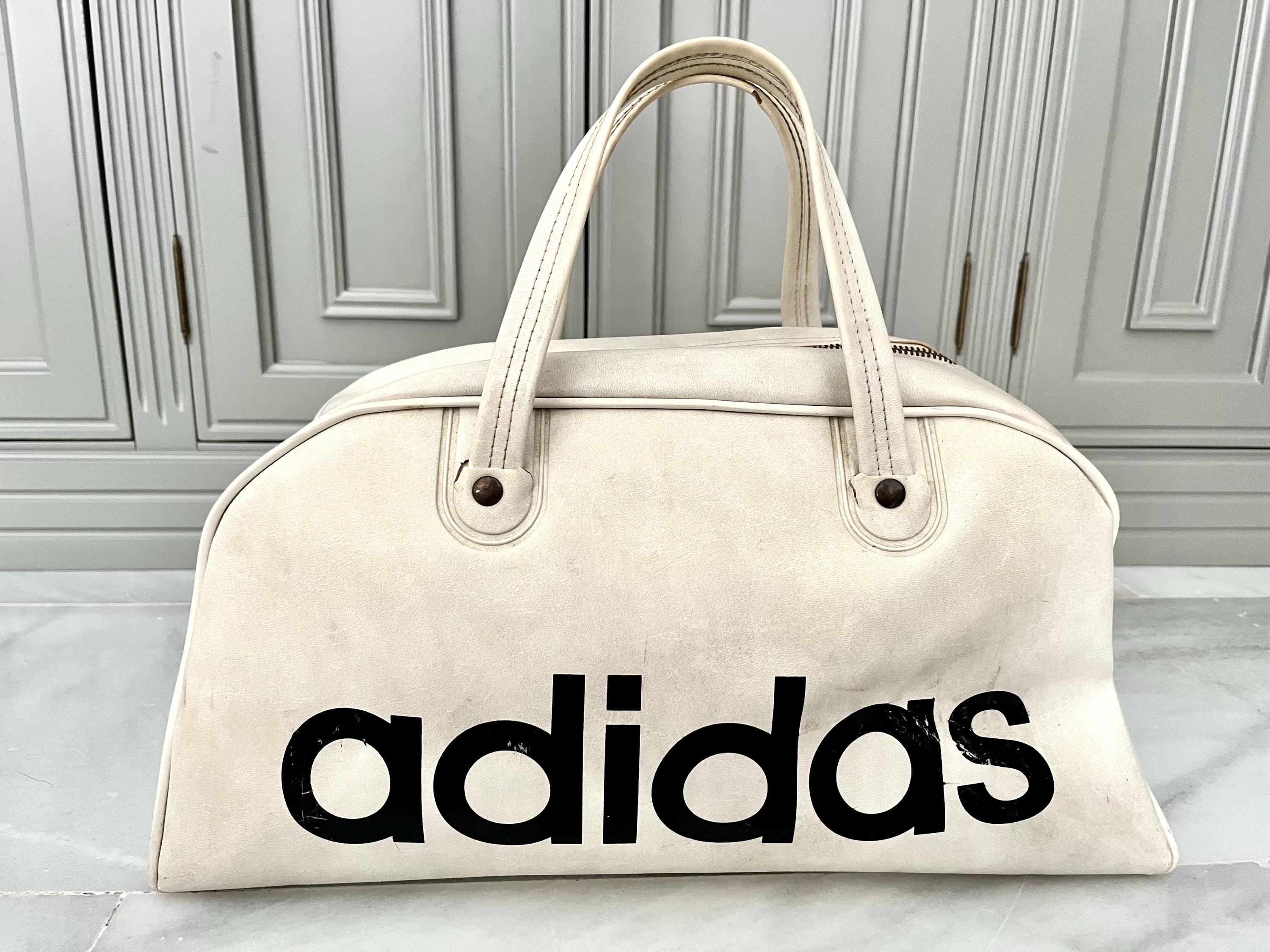 Vintage adidas bag - Etsy 日本