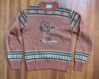 Vintage Snoopy and Woodstock “RAH” Sweater (medium)