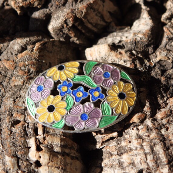 A Beautiful Vintage Silver Enamel Floral Brooch F… - image 2