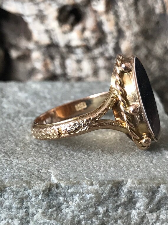 A Wonderful Victorian Gold Ring    SKU2736 - image 3