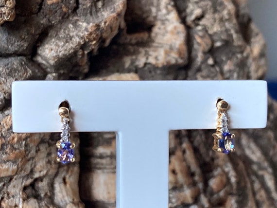 Pretty 18ct Gold Tanzanite And Diamond Drop Earri… - image 7