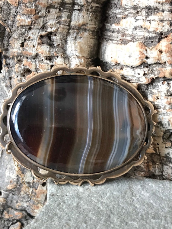 A Stunning Victorian/Edwardian Banded Agate Brooc… - image 5