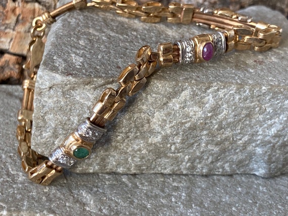 A Stunning Vintage Sapphire, Ruby And Emerald Gol… - image 7