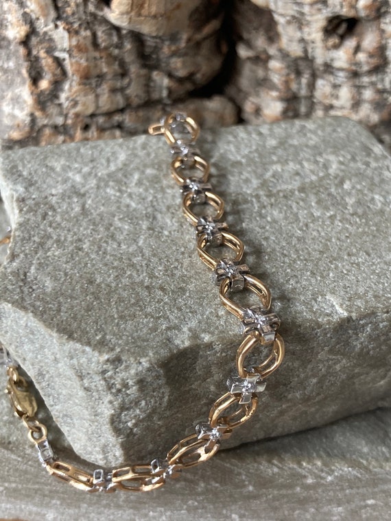 A Pretty 9ct Gold And Diamond Bracelet   SKU4892 - image 5