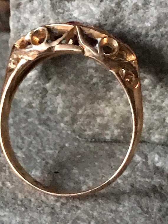 A Wonderful Victorian Style  Ruby And Diamond Rin… - image 6