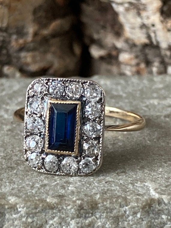 Antique sapphire diamond ring deals