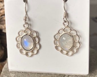 Pretty Silver And Moonstone Earrings    SKU8049