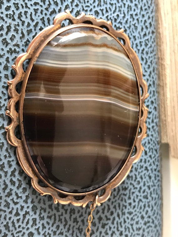 A Stunning Victorian/Edwardian Banded Agate Brooc… - image 3