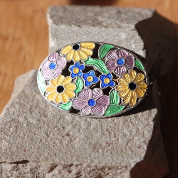 A Beautiful Vintage Silver Enamel Floral Brooch F… - image 3