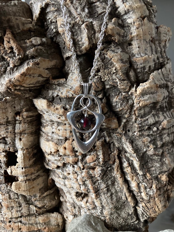 A Stylish Preloved Silver And Garnet Pendant And … - image 4