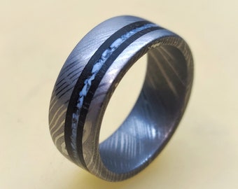 Banda de boda de Damasco con ópalo azul y madera de ébano, banda de boda para hombre, incrustaciones de Damasco y ópalo, banda para mujer, anillo de compromiso de Damasco