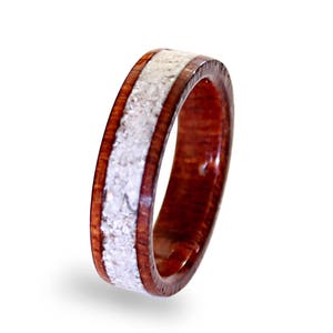 Womens Wood Ring with Shell Inlay, Mahogany Wood Ring, Crushed Shell Inlay, Womens Ring, Unique Wedding Band for Her, Wooden Ring, Mens Ring