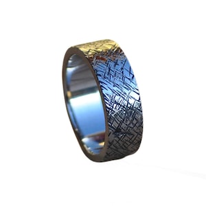 Stainless Steel Ring with Hammered Finish, Men&#39;s Ring, Mens wedding Band, Rustic Ring