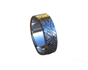 Stainless Steel Ring with Hammered Finish, Men&#39;s Ring, Mens wedding Band, Rustic Ring