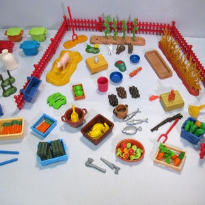 PLAYMOBIL Vintage Farm, Garden, Vegetables, Red Fence, Baskets, Crates, Rabbits, Pig, Fish, Garden Tools, Buckets, Bowls - 95 Pieces