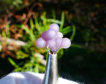 Amethyst Grape Agate Specimen 4.05 Size:  14x12x6 mm