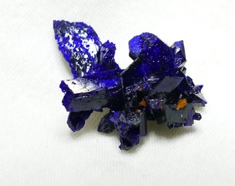 Azurite Mineral Specimen 3.31  Shilu Mine, Yangchun Co., Yangjiang, Guangdong, China Size: 24.6*19.6*10.4 mm