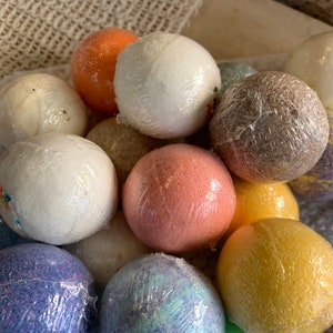 Mini Bath Bombs Variety Pack image 7