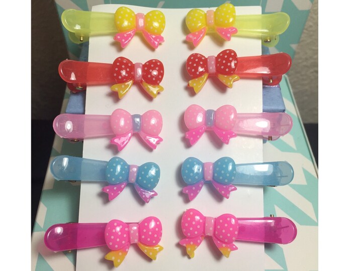 Strawberry Alligator Hair Clip Set