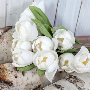 Tulipani di carta bianca, fiore di carta crespa, fiore bianco matrimonio, bouquet da sposa, idea regalo anniversario, tulipani bouquet da sposa, fiore fatto a mano