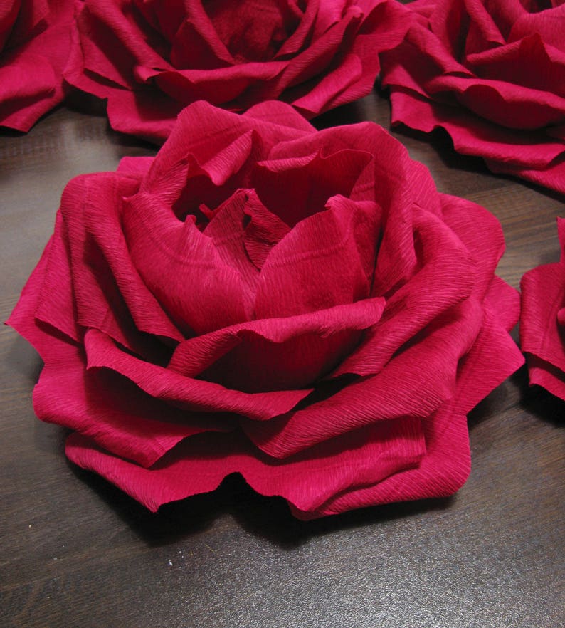 Arts De La Table 25 Fleurs Couleur Bordeaux En Papier Crépon