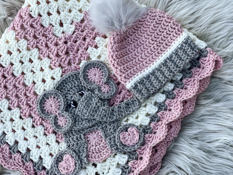 Sugar + Maple Small Blanket & Hat Set - Elephant Pink