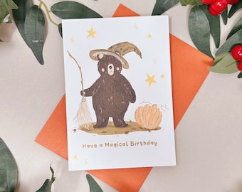 Tarjeta de cumpleaños del mago - Tarjeta de cumpleaños mágica - Tarjeta de cumpleaños del oso mago -Tarjeta de animales del bosque -Tarjeta de cumpleaños del mago -Tarjeta de cumpleaños de la bruja