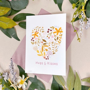 Frühlingsblumen-Herzkarte - Umarmungen und Küsse Karte - Botanische Herzkarte - Denken an Sie Karte - Pflanzenliebhaberkarte - Senden meiner Liebeskarte