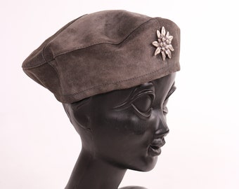 1990s Grey Leather Beret with Edelweiss
