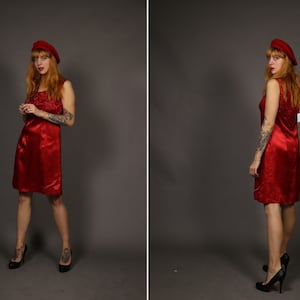 1960&#39;s Floral Scarlet Red Evening Satin Dress - 60&#39;s Party Dress - Size S