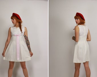 1960's White Rayon Mini Dress - Size Xs