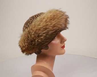 1950s MADELEINE GUY Wool and Fur Chapka Hat