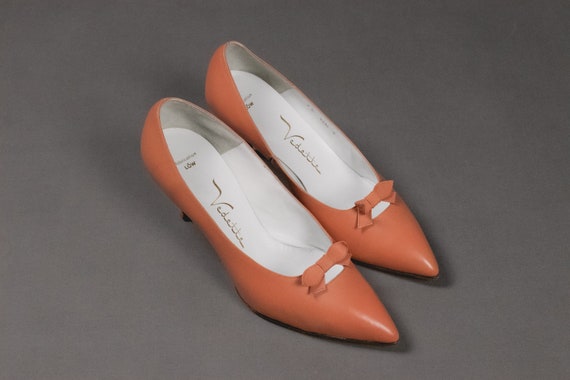 1960's Pointy Orange Shoes - Size US7