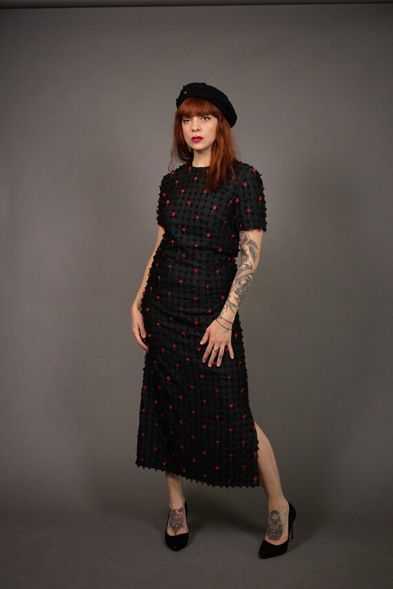 Late 1950's Black and red 3D Roses Maxi Dress - S… - image 2