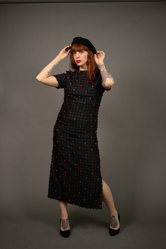 Late 1950's Black and red 3D Roses Maxi Dress - S… - image 3