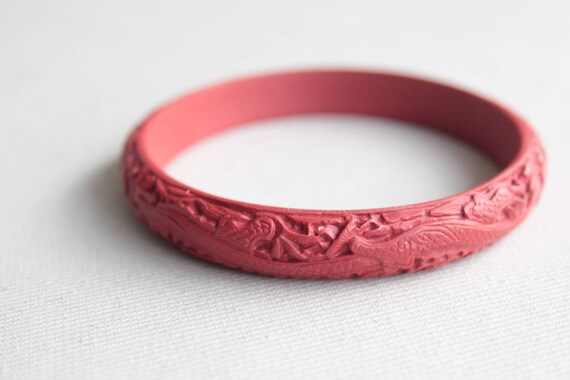 Vintage Dragon Carved Cinnabar Red Chinese Bracele