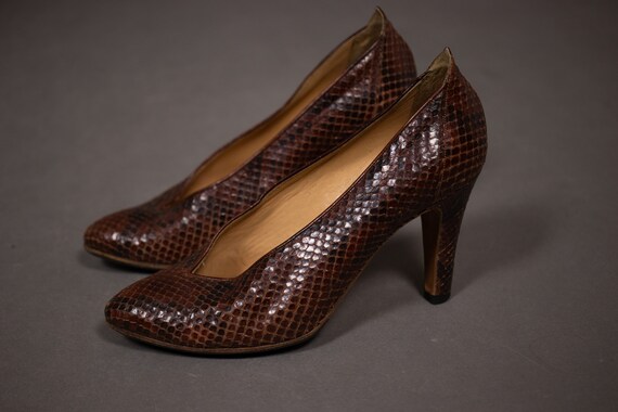 MAUD FRIZON Python Pumps