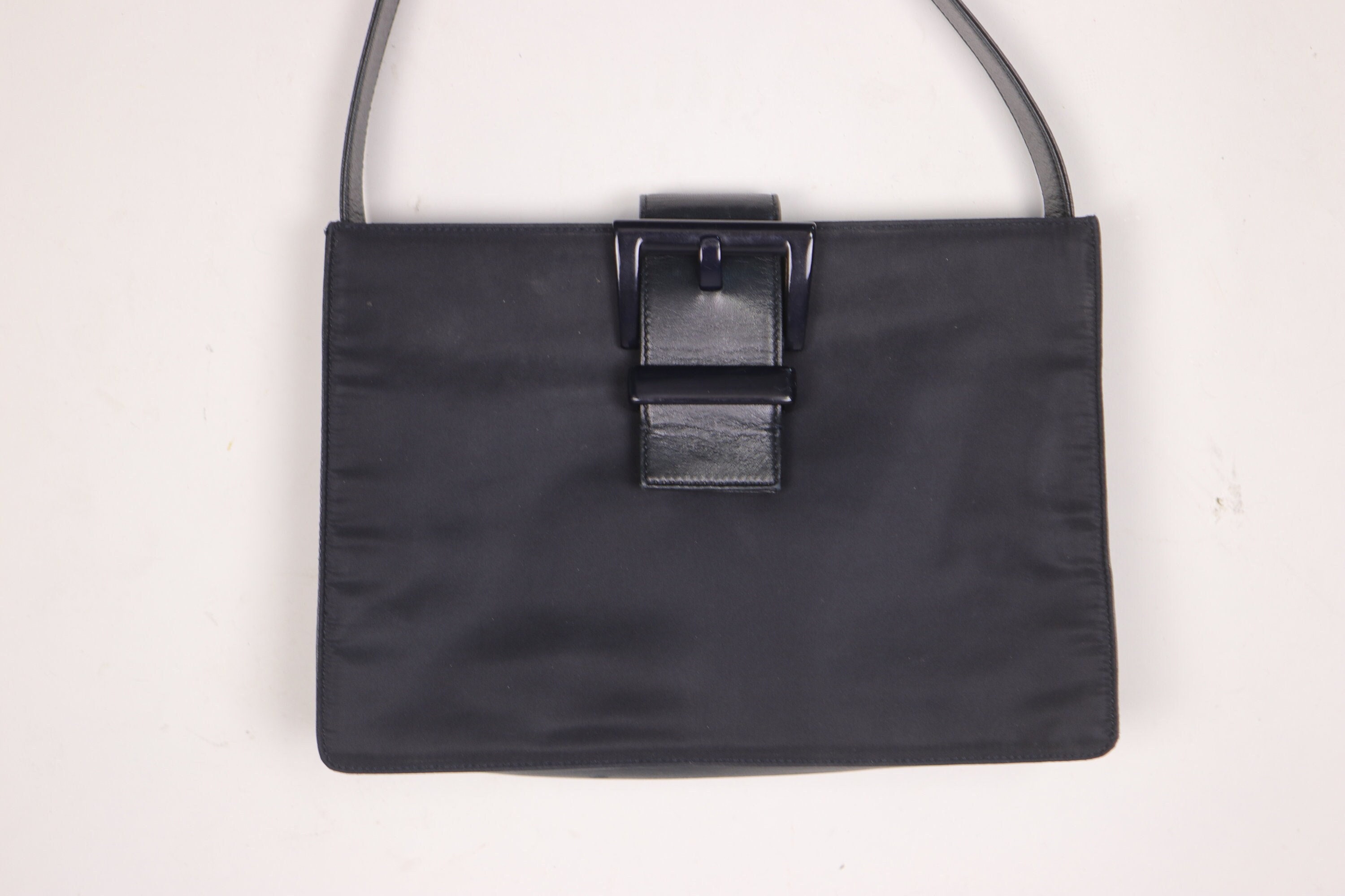 バッグ 90s PRADA LEATHER SHOULDER BAG il_fullxfull.4915658812_ylgd.jpg