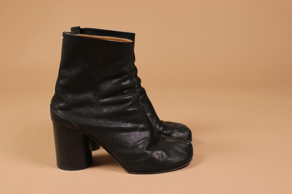 Maison Margiela, Maison Martin Margiela Tabi Boots - Size 39