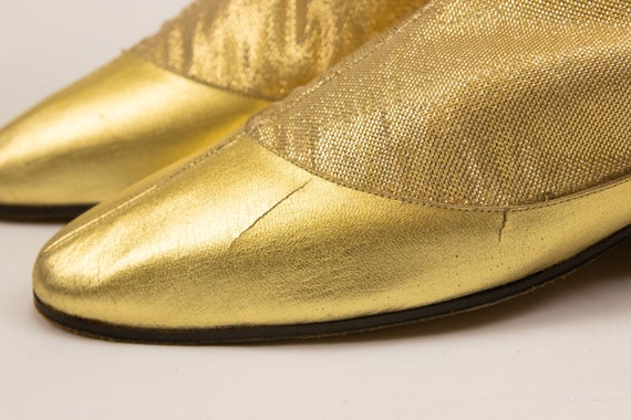 Classic Gogo Boots in Gold
